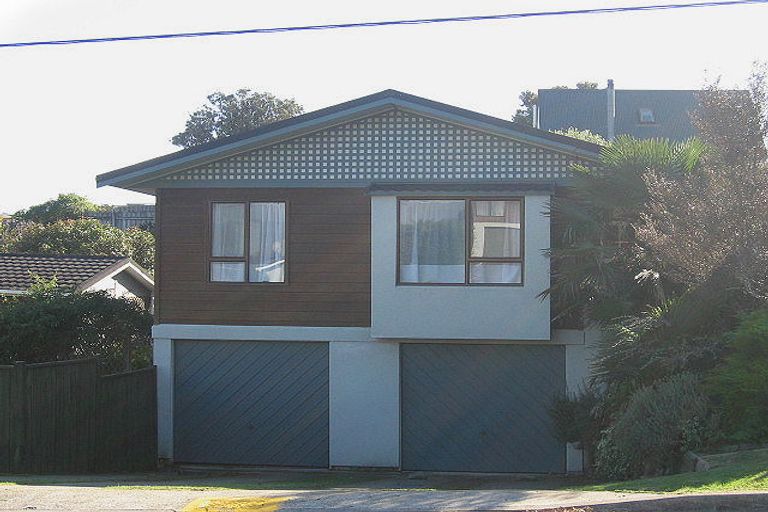 Photo of property in 19a Percival Road, Paraparaumu Beach, Paraparaumu, 5032