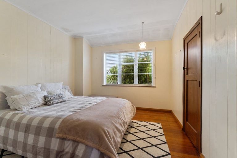 Photo of property in 43 Aotaki Street, Otaki, 5512