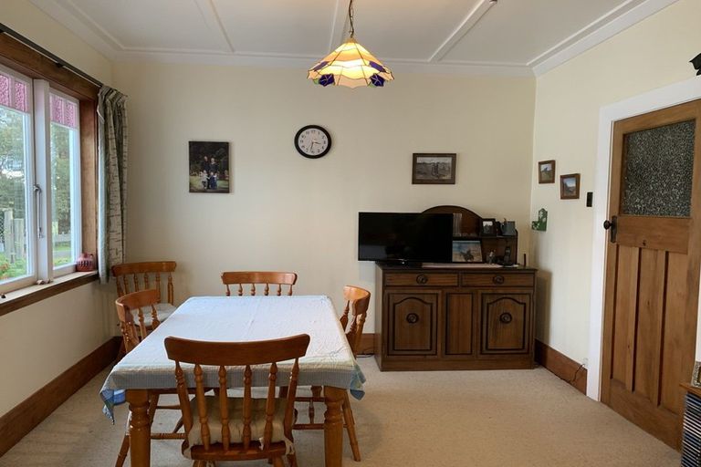 Photo of property in 220 Old Hill Road, Porangahau, 4291