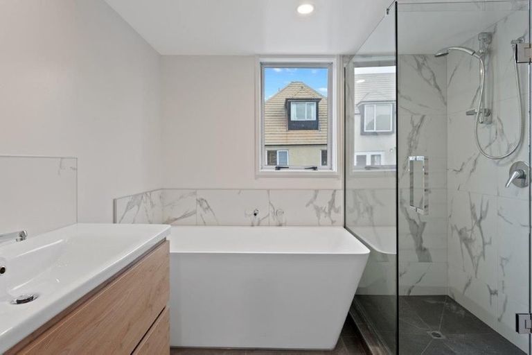 Photo of property in Cranleigh Mews, 1/10 Cranmer Square, Christchurch Central, Christchurch, 8013