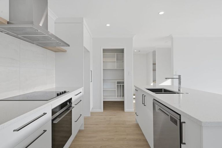 Photo of property in 8a Cherrywood Drive, Otumoetai, Tauranga, 3110