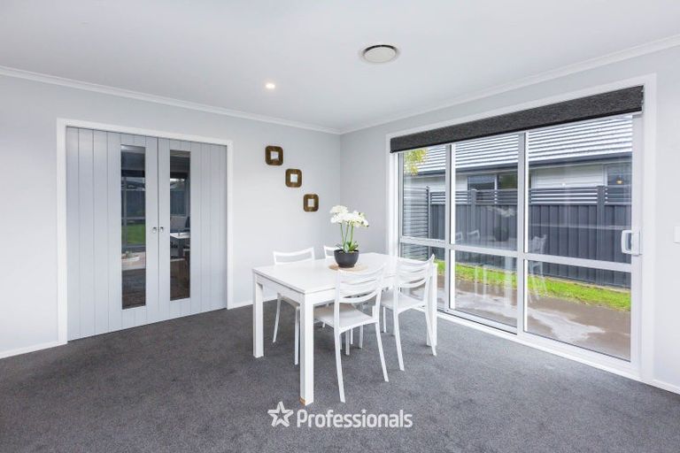 Photo of property in 107 Mawai Hakona Drive, Wallaceville, Upper Hutt, 5018