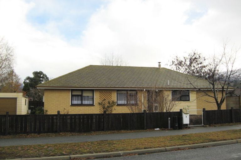 Photo of property in 1 Jollys Road, Cromwell, 9310