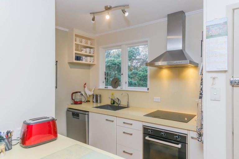 Photo of property in 42 Infidel Place, Torbay, Auckland, 0630