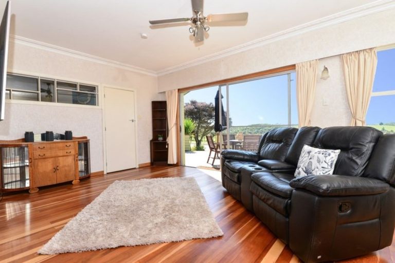 Photo of property in 121 Baverstock Road, Nawton, Hamilton, 3200