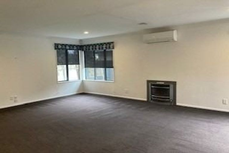 Photo of property in 7 Sedgemoor Close, Burwood, Christchurch, 8083