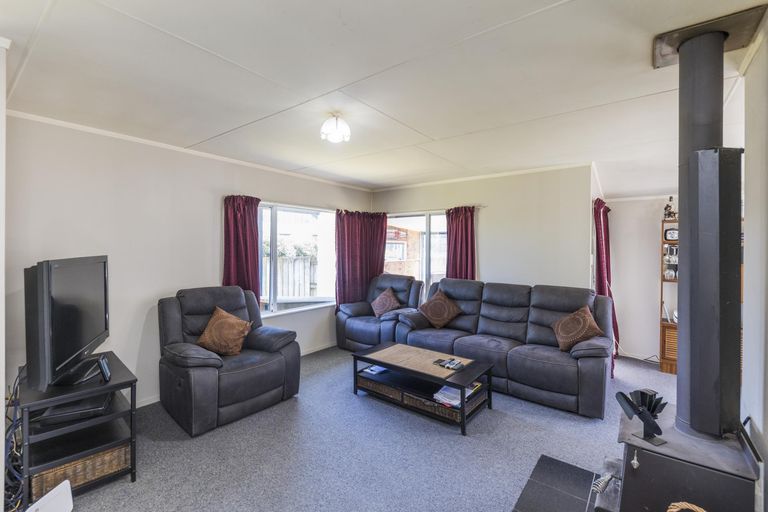 Photo of property in 8 Mercury Street, Milson, Palmerston North, 4414