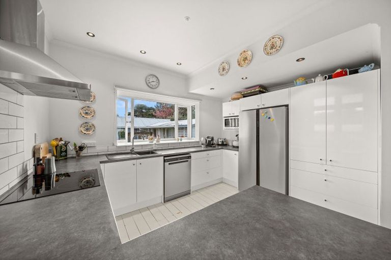 Photo of property in 26 South Featherston Road, South Featherston, Featherston, 5771