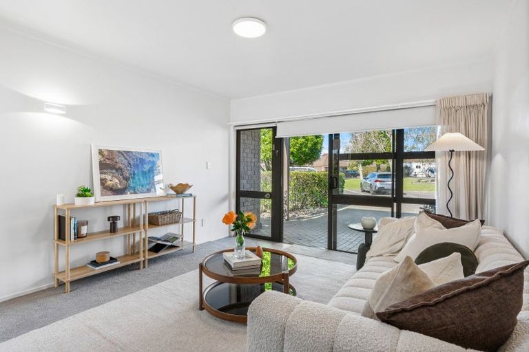 Photo of property in 327e Hobsonville Road, Hobsonville, Auckland, 0618