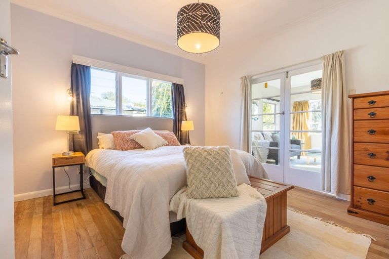 Photo of property in 38 Taylor Street, Cambridge, 3434