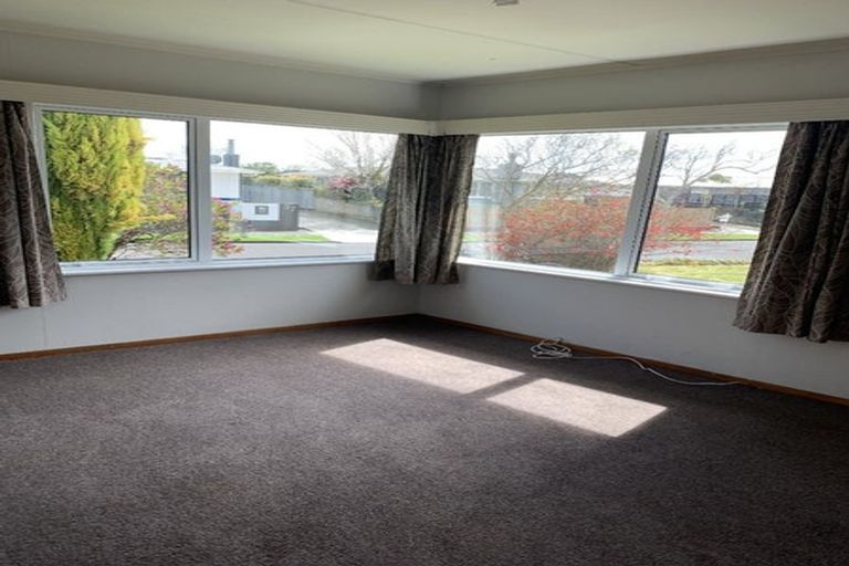 Photo of property in 36 Holdsworth Avenue, Milson, Palmerston North, 4414
