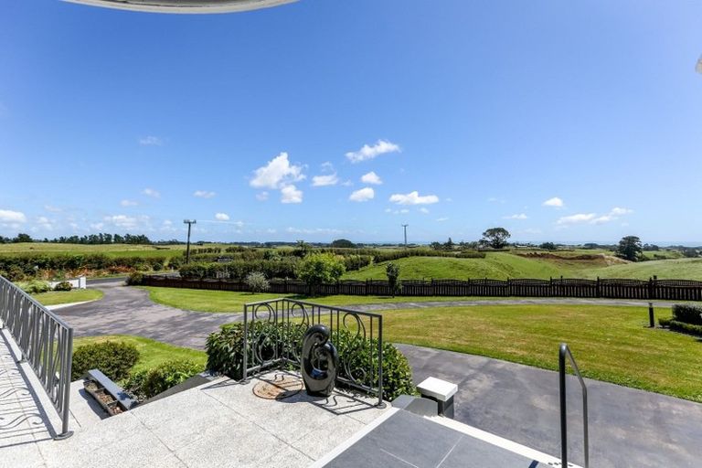 Photo of property in 377 Dover Road, Okato, New Plymouth, 4374