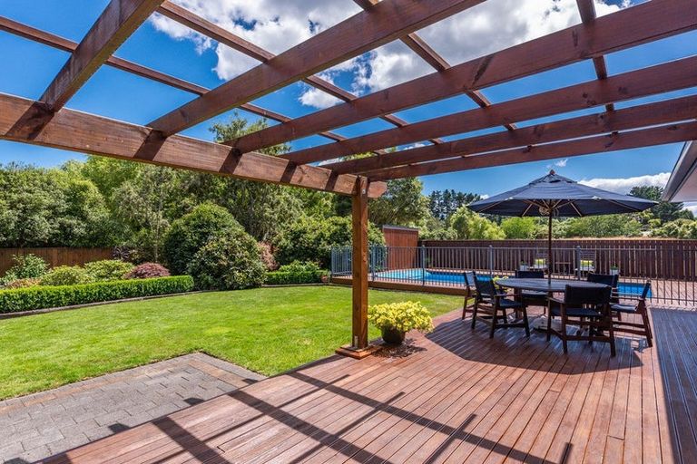 Photo of property in 33 Killalea Place, Paraparaumu, 5032