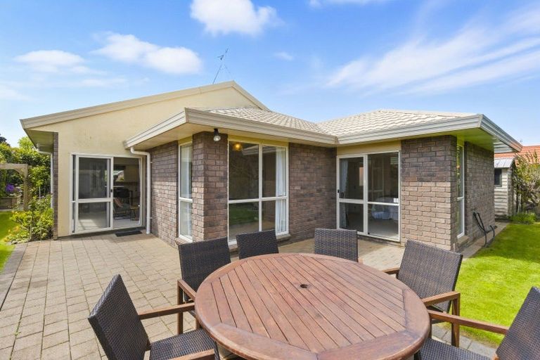 Photo of property in 26 Beach Haven Place, Paraparaumu Beach, Paraparaumu, 5032