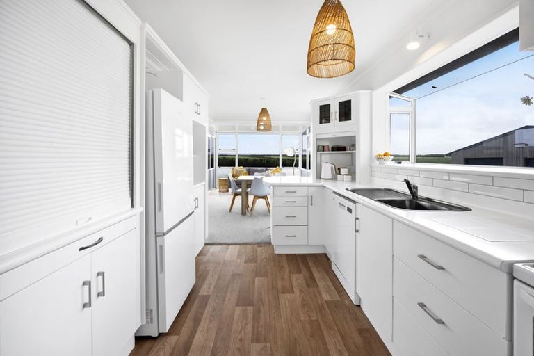 Photo of property in 376 Manaia Road, Manaia, Hawera, 4678