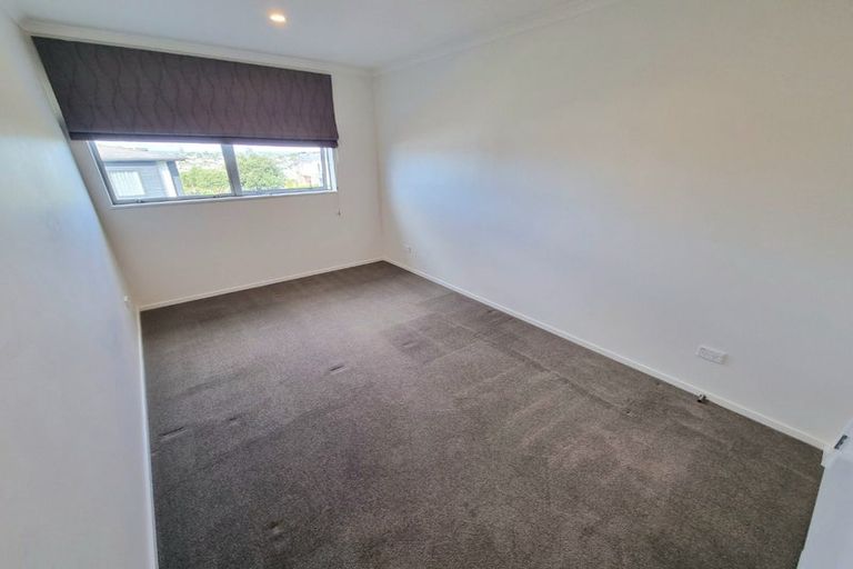Photo of property in 61 Caldera Drive, Long Bay, Auckland, 0630