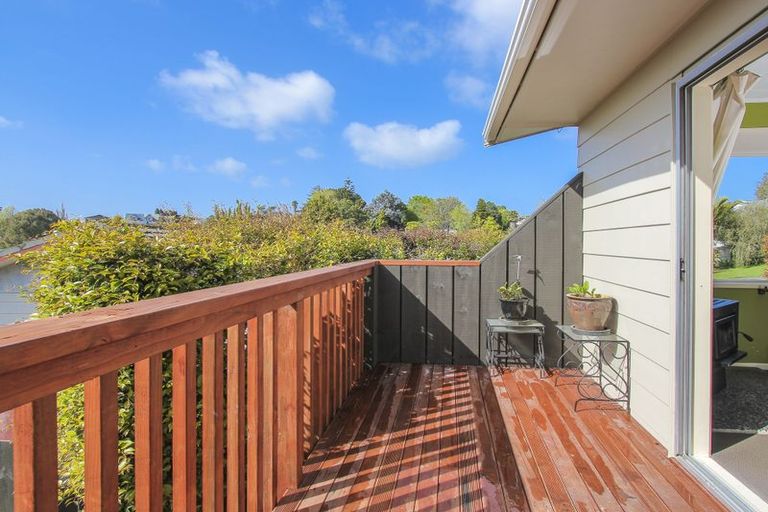 Photo of property in 40 Keegan Drive, Massey, Auckland, 0614