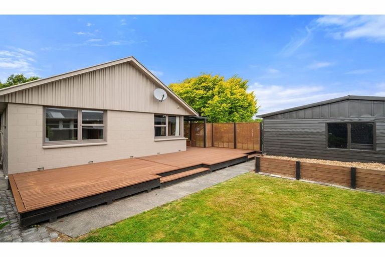 Photo of property in 15 Bean Street, Hillmorton, Christchurch, 8025