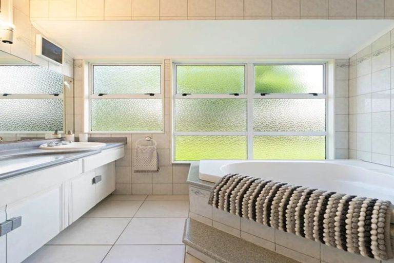 Photo of property in 104a Kidd Road, Karaka, Papakura, 2580
