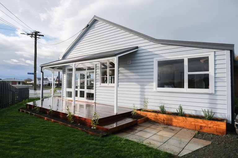 Photo of property in 53 Elles Road, Otautau, 9610