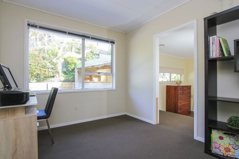 Photo of property in 40 Keegan Drive, Massey, Auckland, 0614