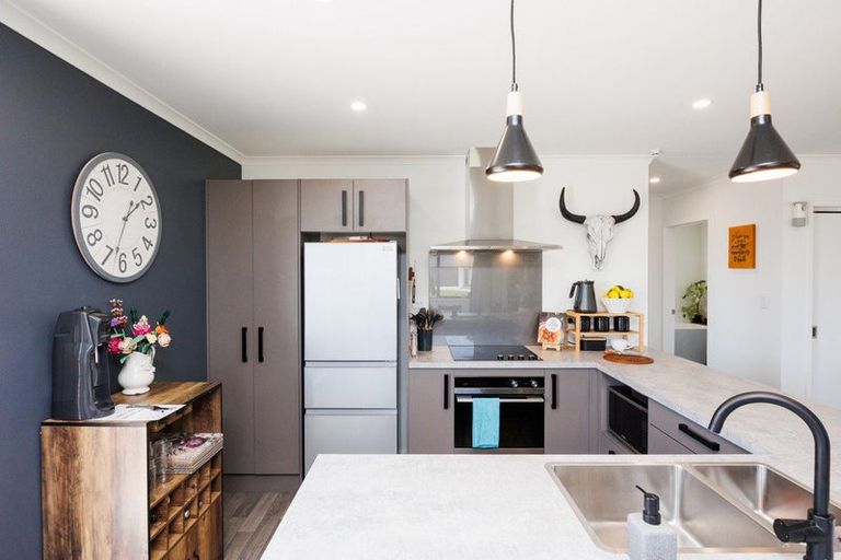 Photo of property in 27 Oldfield Lane, Marton, 4710