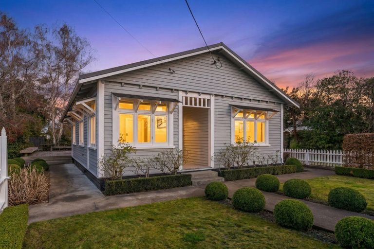 Photo of property in 44a Jellicoe Street, Greytown, 5712