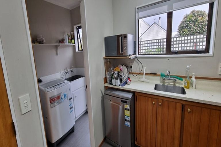 Photo of property in 1/725 High Street, Boulcott, Lower Hutt, 5010