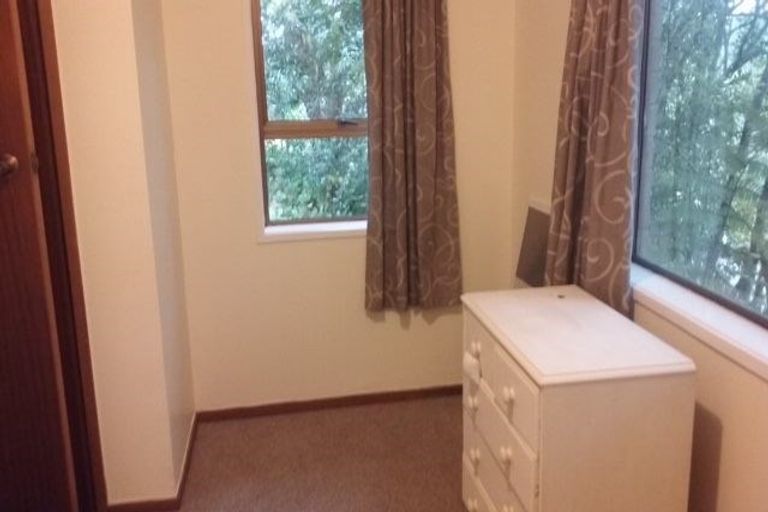 Photo of property in 83 Daffodil Street, Titirangi, Auckland, 0604