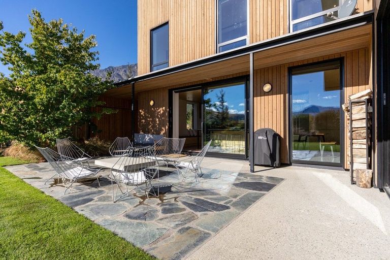 Photo of property in 3 Torridon Court, Jacks Point, Queenstown, 9371