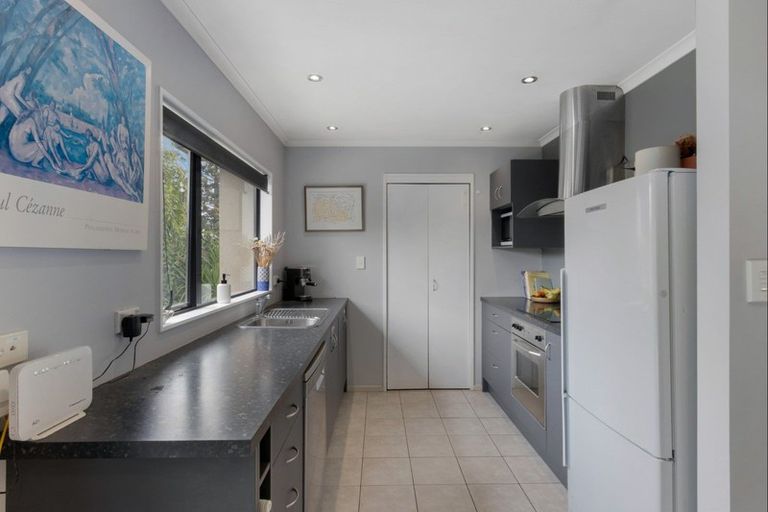 Photo of property in 209a Kenilworth Road, Mayfair, Hastings, 4122