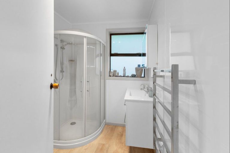 Photo of property in 105 Rua Avenue, Waitarere Beach, Levin, 5510