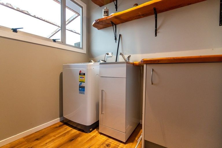Photo of property in 1 John Cotter Road, Paeroa, 3674