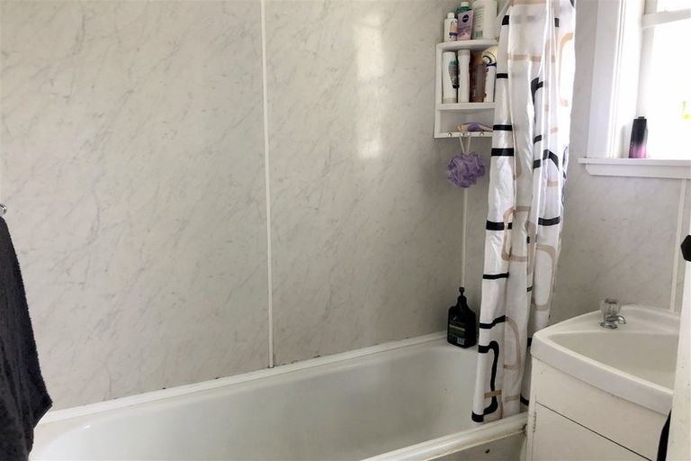 Photo of property in 1 Kowhai Place, Waipukurau, 4200