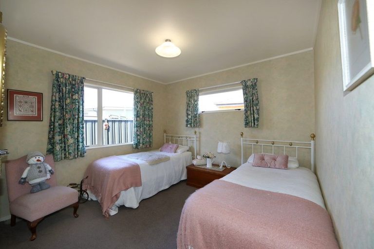 Photo of property in 3 Sebal Place, Havelock North, 4130