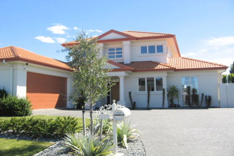 Photo of property in 7 Brookfield Drive, Northwood, Christchurch, 8051