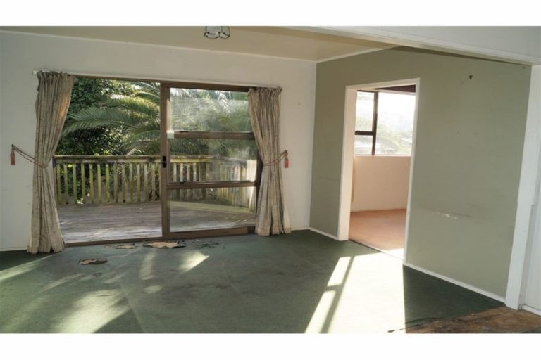 Photo of property in 6 Noble Street, Waiuku, 2123