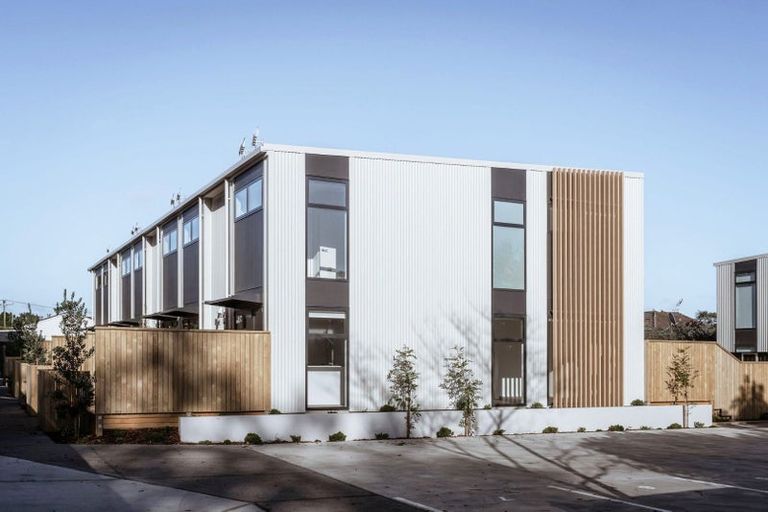 Photo of property in 7 Clayton Lane, Tauranga South, 3112