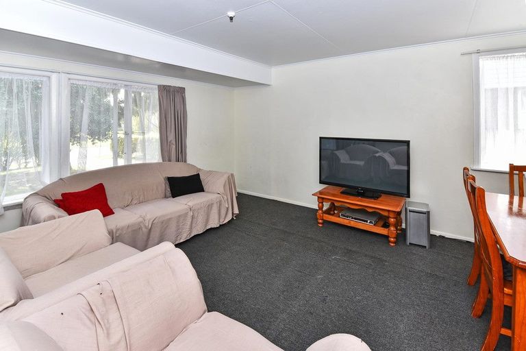 Photo of property in 22 Mayflower Close, Mangere East, Auckland, 2024
