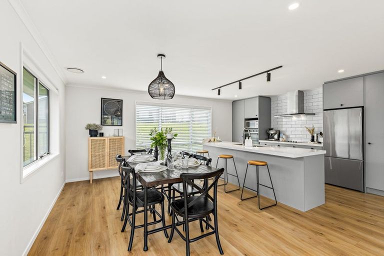 Photo of property in 37 John Andrew Drive, Warkworth, 0910