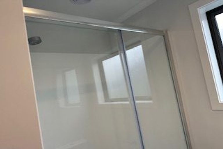 Photo of property in 3/10 Marion Street, Silverstream, Upper Hutt, 5019