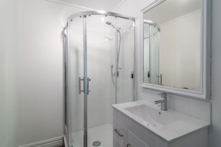 Photo of property in 219u1 The Terrace, Wellington Central, Wellington, 6011