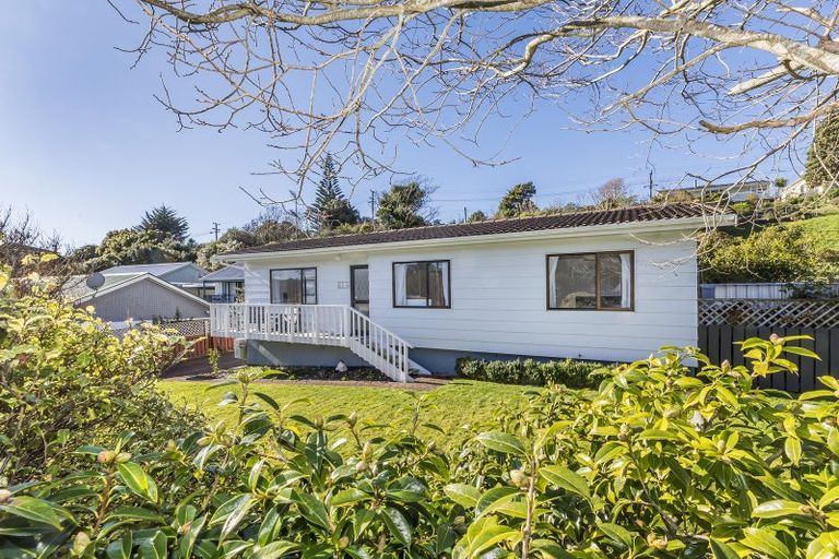 Photo of property in 13a Arawhata Street, Ranui, Porirua, 5024