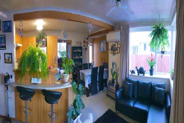 Photo of property in 46 Frensham Crescent, Woolston, Christchurch, 8062