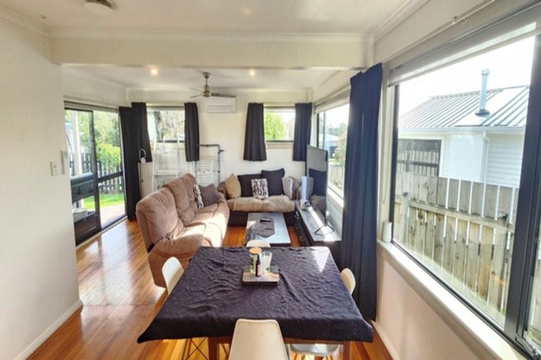 Photo of property in 27 Antonio Street, Stratford, 4332
