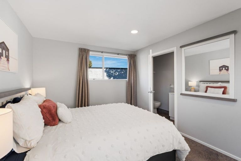 Photo of property in 26 Thames Street, Mosgiel, 9024