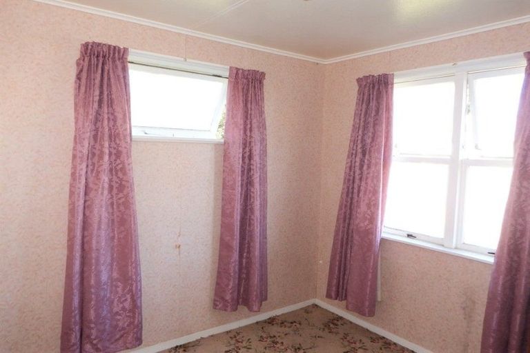 Photo of property in 15 Vera Street, Marton, 4710