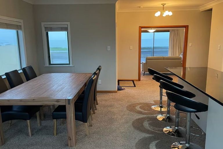 Photo of property in 82 The Esplanade, Westshore, Napier, 4110