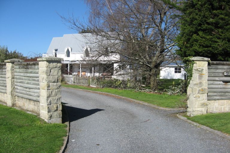 Photo of property in 1 Reading Street, Greytown, 5712