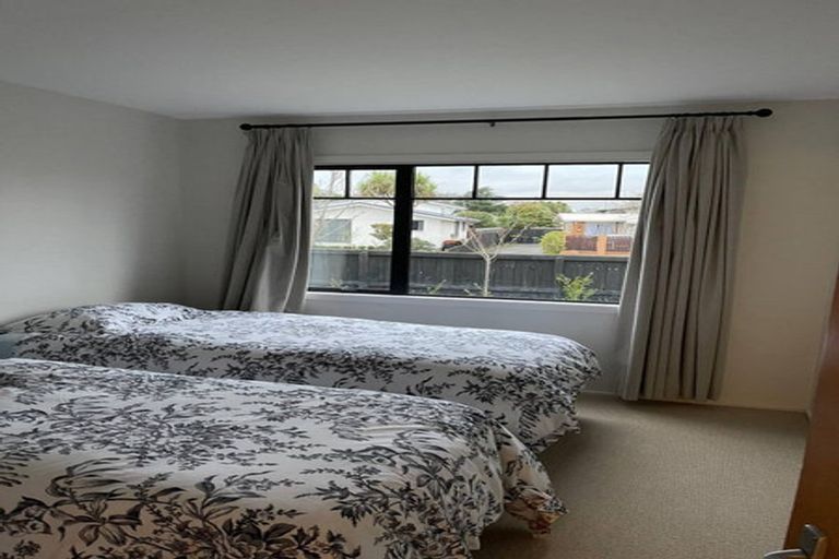 Photo of property in 67 Nortons Road, Avonhead, Christchurch, 8042